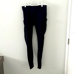 Black lululemon running leggings